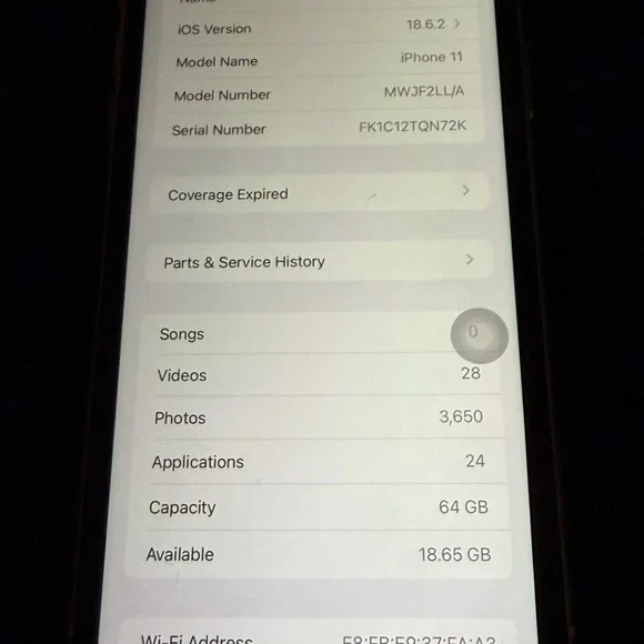 Apple iPhone in Elegant White